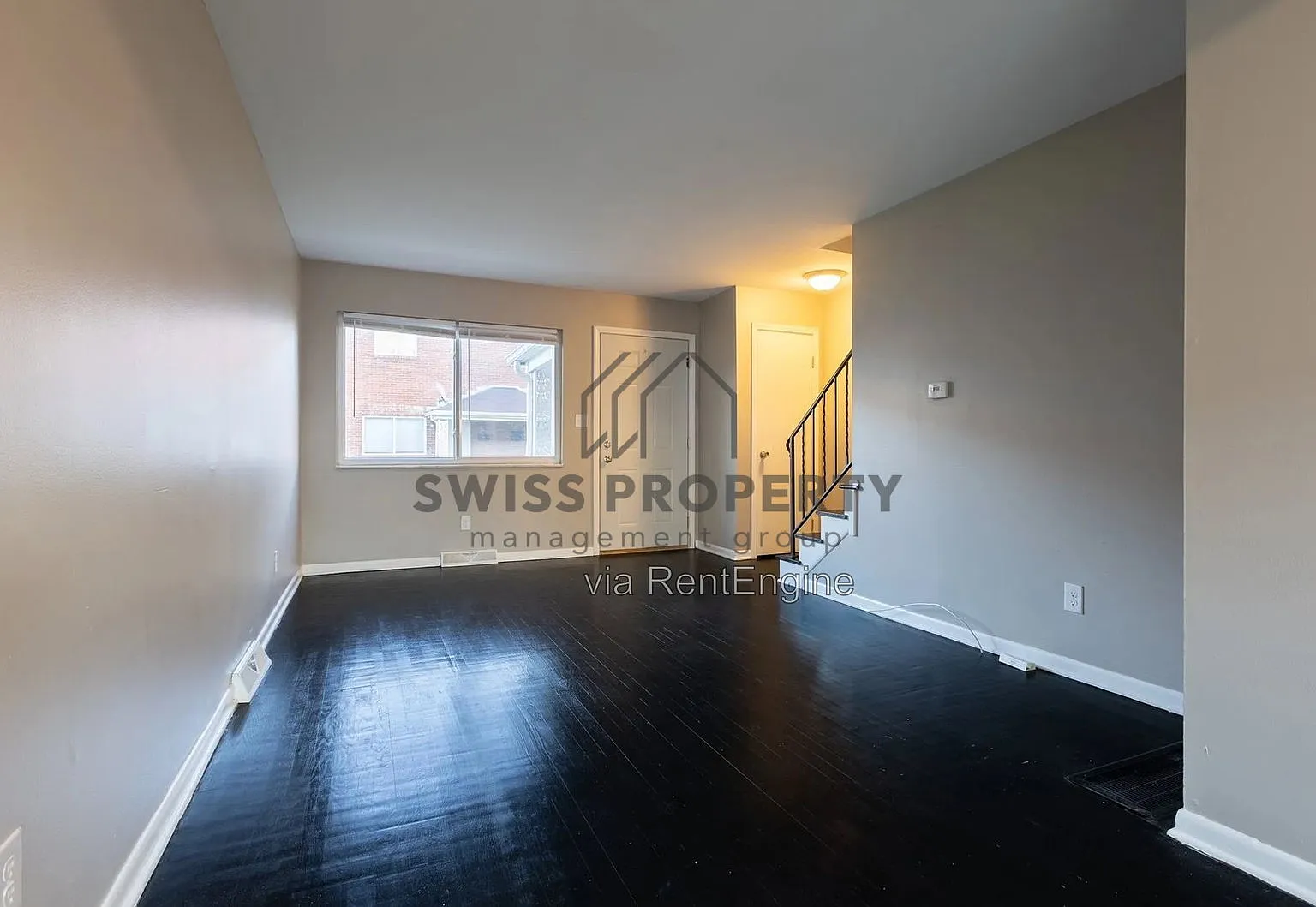 2 bed, 1.0 bath, 875 sqft, $1,150 — Photo 3