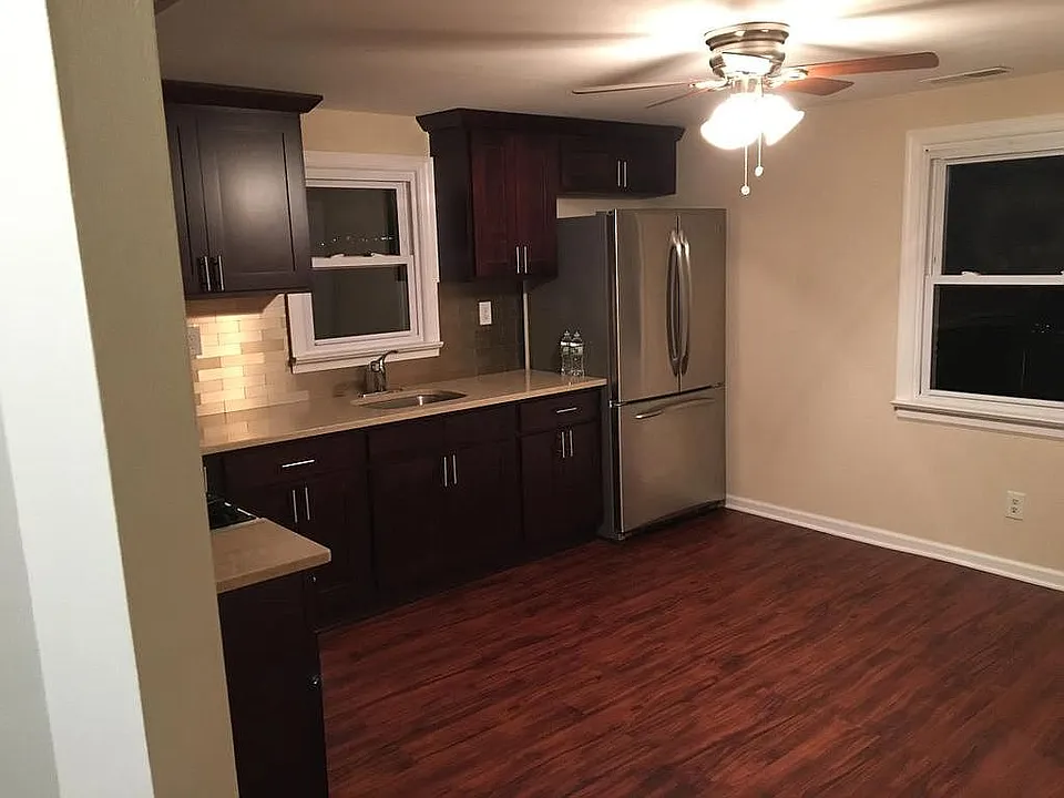 2nd floor kitchen 