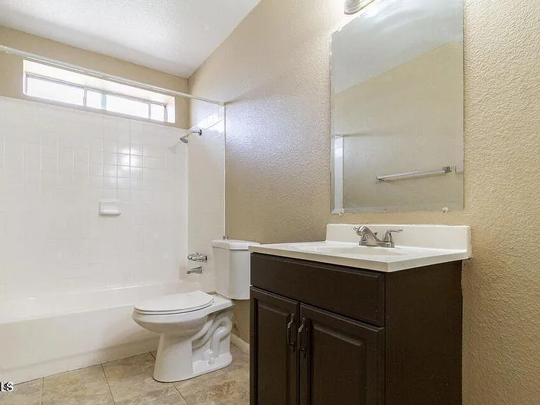 3840 N 43rd Ave #66 — Photo 5