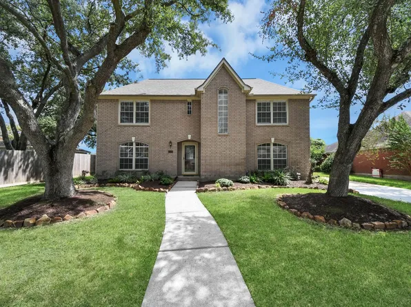 2502 Fairwind Dr, Houston, TX 77062