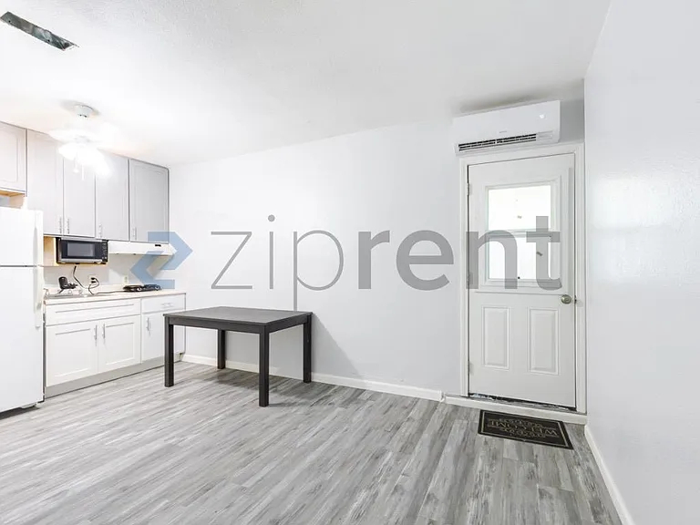 6612 Gold Run Ave #ADU — Photo 4