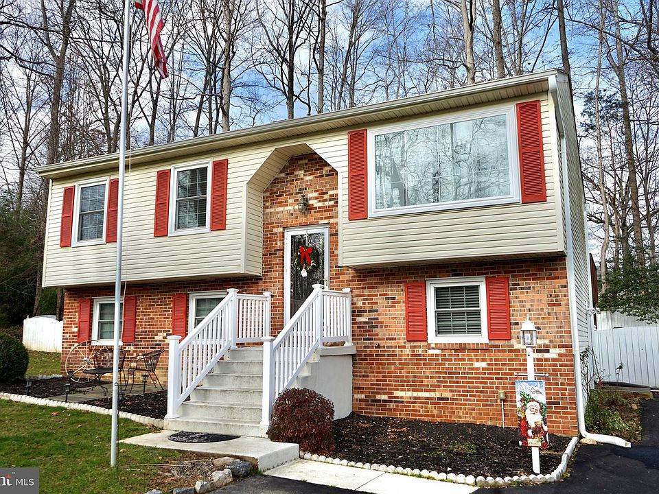 1st image of 6813 Teal Ct