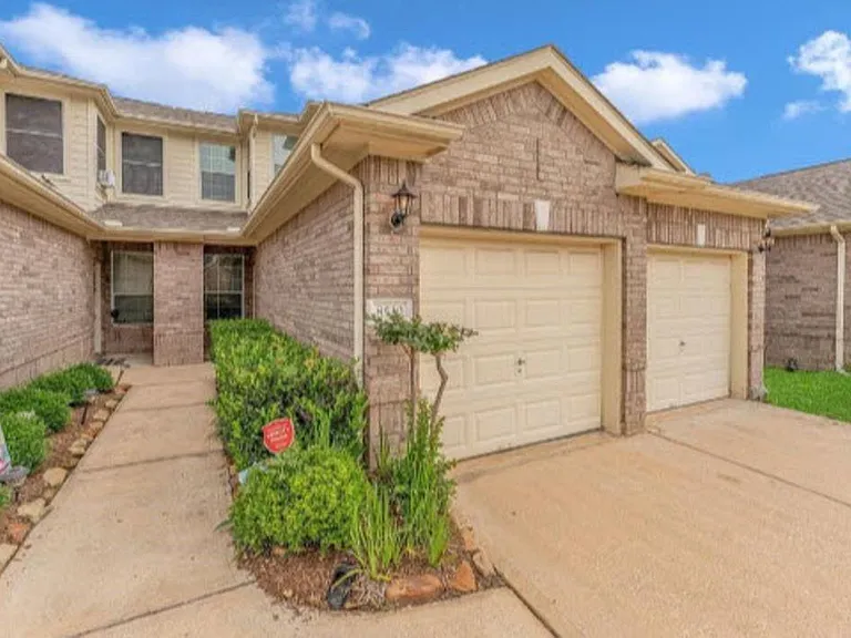 8530 Sunset Loch Dr — Photo 5