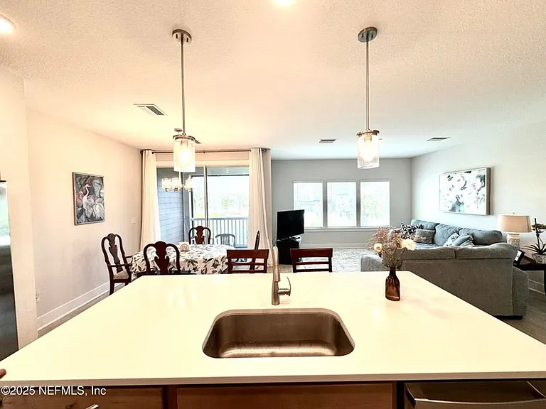 9860 Element Rd — Photo 31