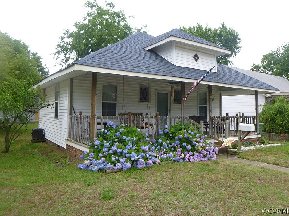1st image of 804 E Broadway