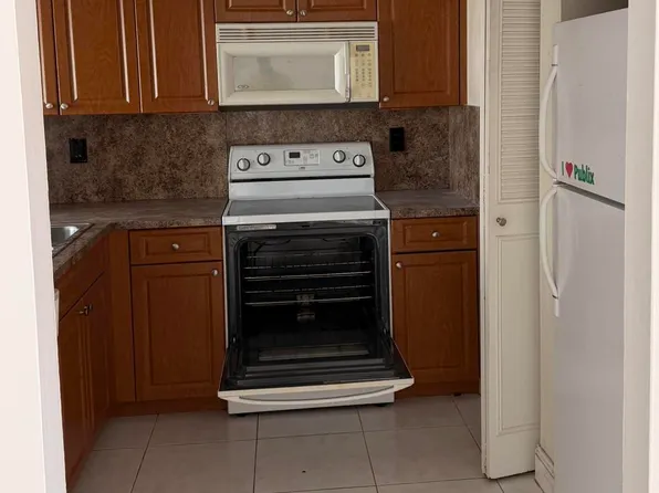 7421-7425 NW 15th St, Fort Lauderdale, FL 33313