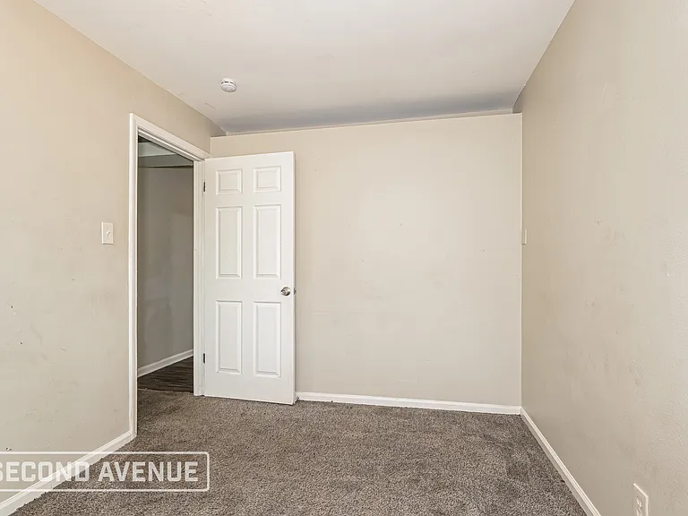 232 McAlpine Dr — Photo 21