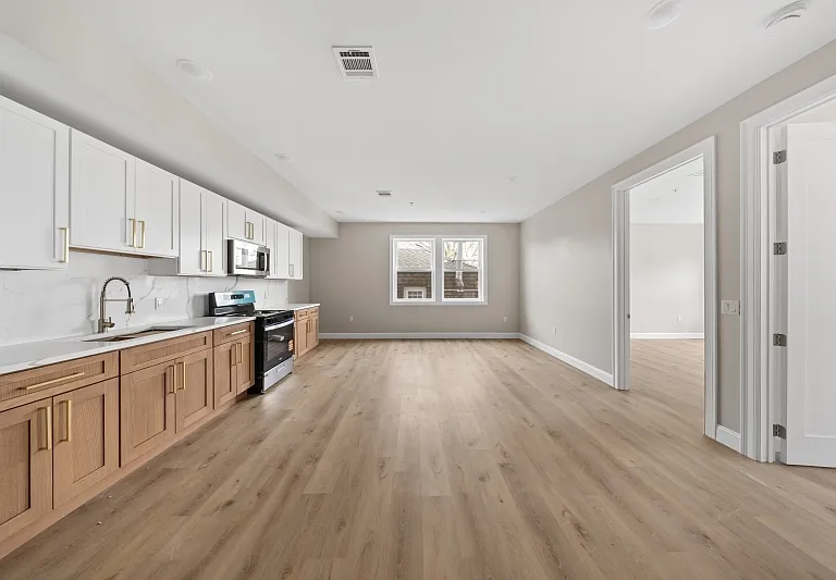17 Wickham St #203 — Photo 3