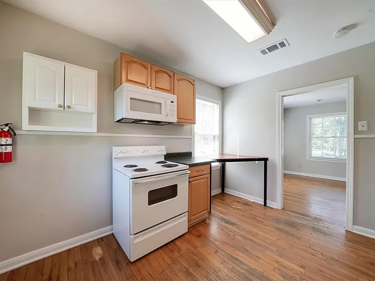 1732 Watterson Rd — Photo 8