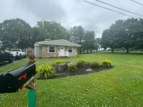 1230 Willow St, Coatesville, PA 19320