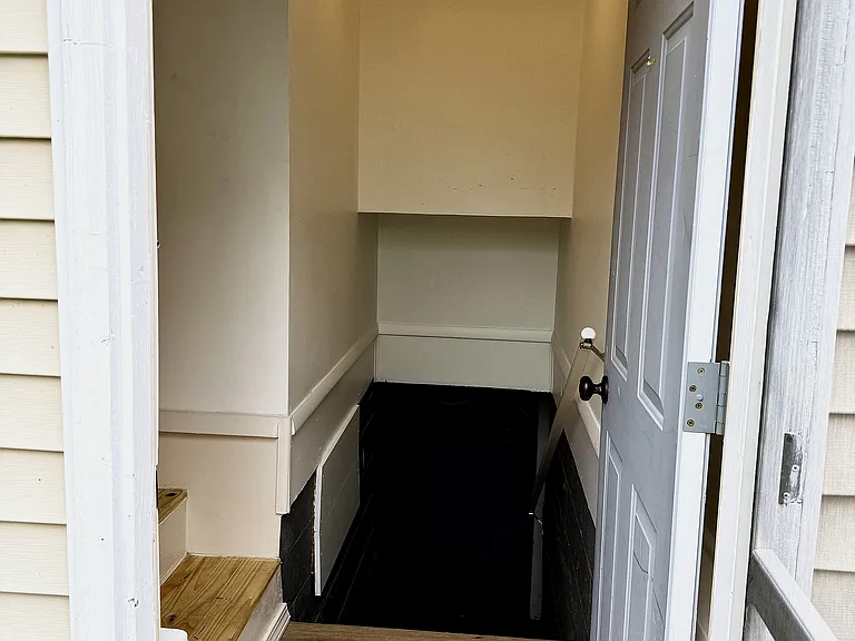 802 W Harvard St — Photo 23