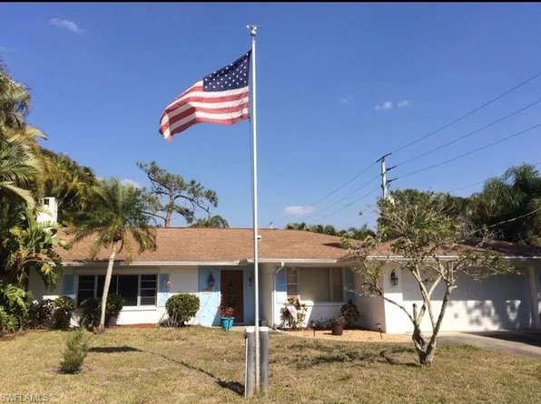 4688 Pembrooke LN, BONITA SPRINGS, FL 34134