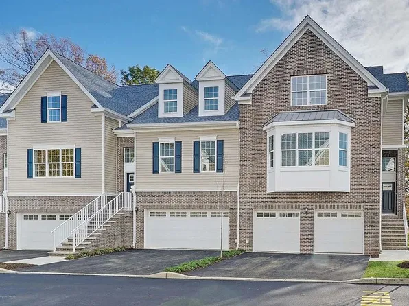 2409 Greentree Dr, Wall Township, NJ 08736