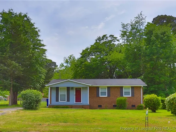 626 Ferrell St, Clinton, NC 28328