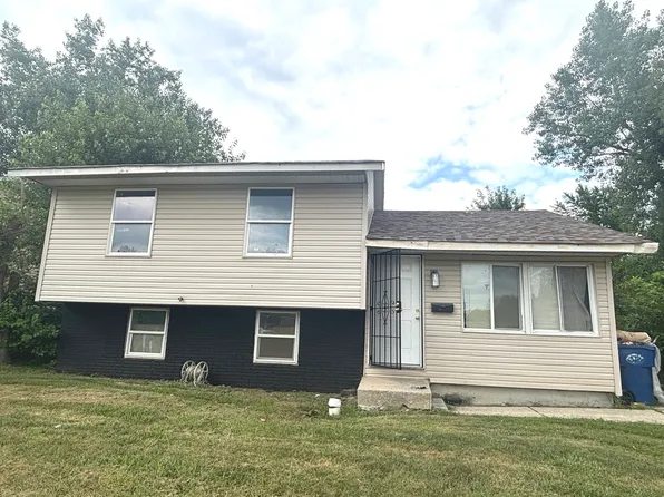 1436 Congress Ln, Ford Heights, IL 60411