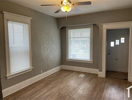 3 bed, $1,250 — Photo 4