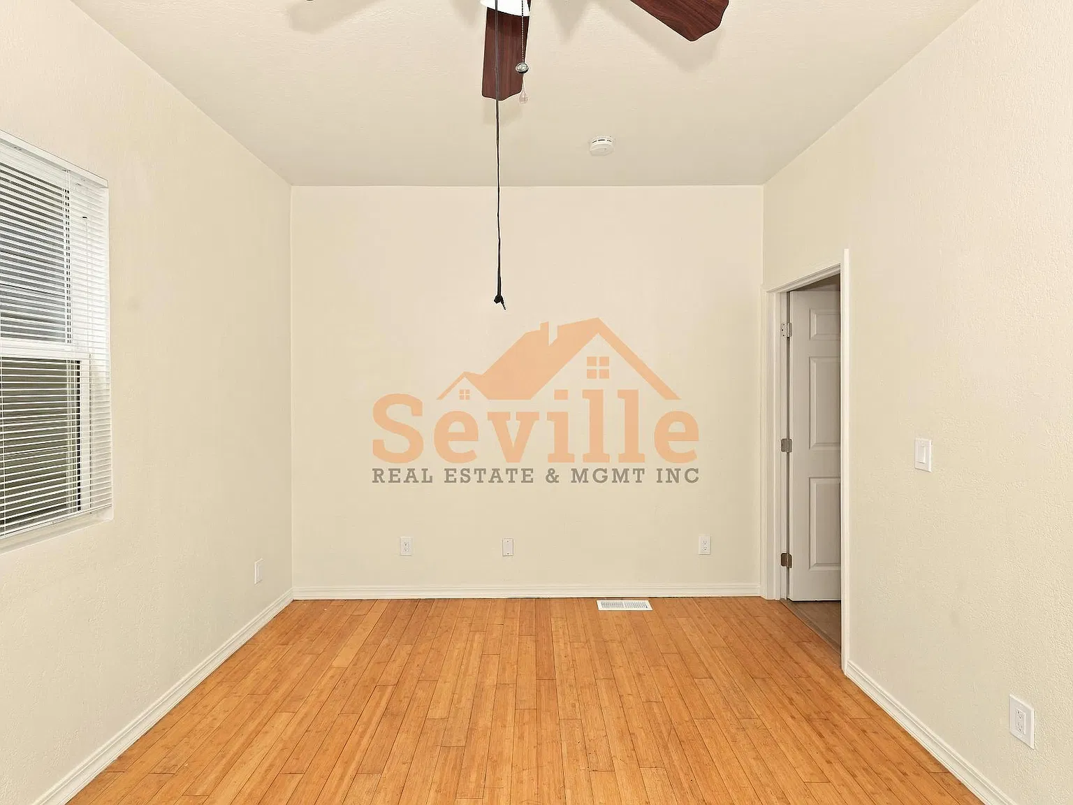 2 bed, 701 sqft, $2,495 — Photo 3