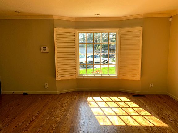 5th image of 40 Los Robles Ct