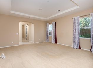 1420 Montelena Ct, Vista, CA 92084