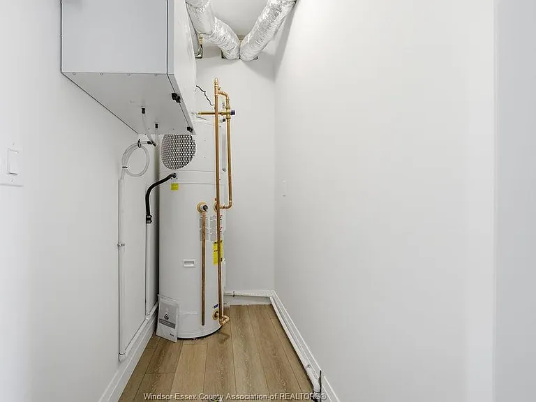 133 Laird Ave #102 — Photo 18