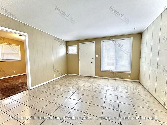 3rd image of 4316 Pearl St