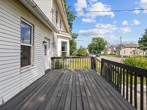 5th image of 1504 Pershing Ave