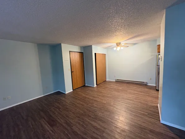 700 Park Avenue, 700 Park Ave #C22801655, Waupaca, WI 54981