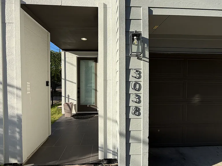 3038 Live Oak St — Photo 20