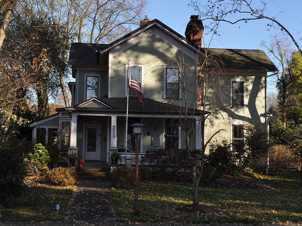 1st image of 16371 Franklin St