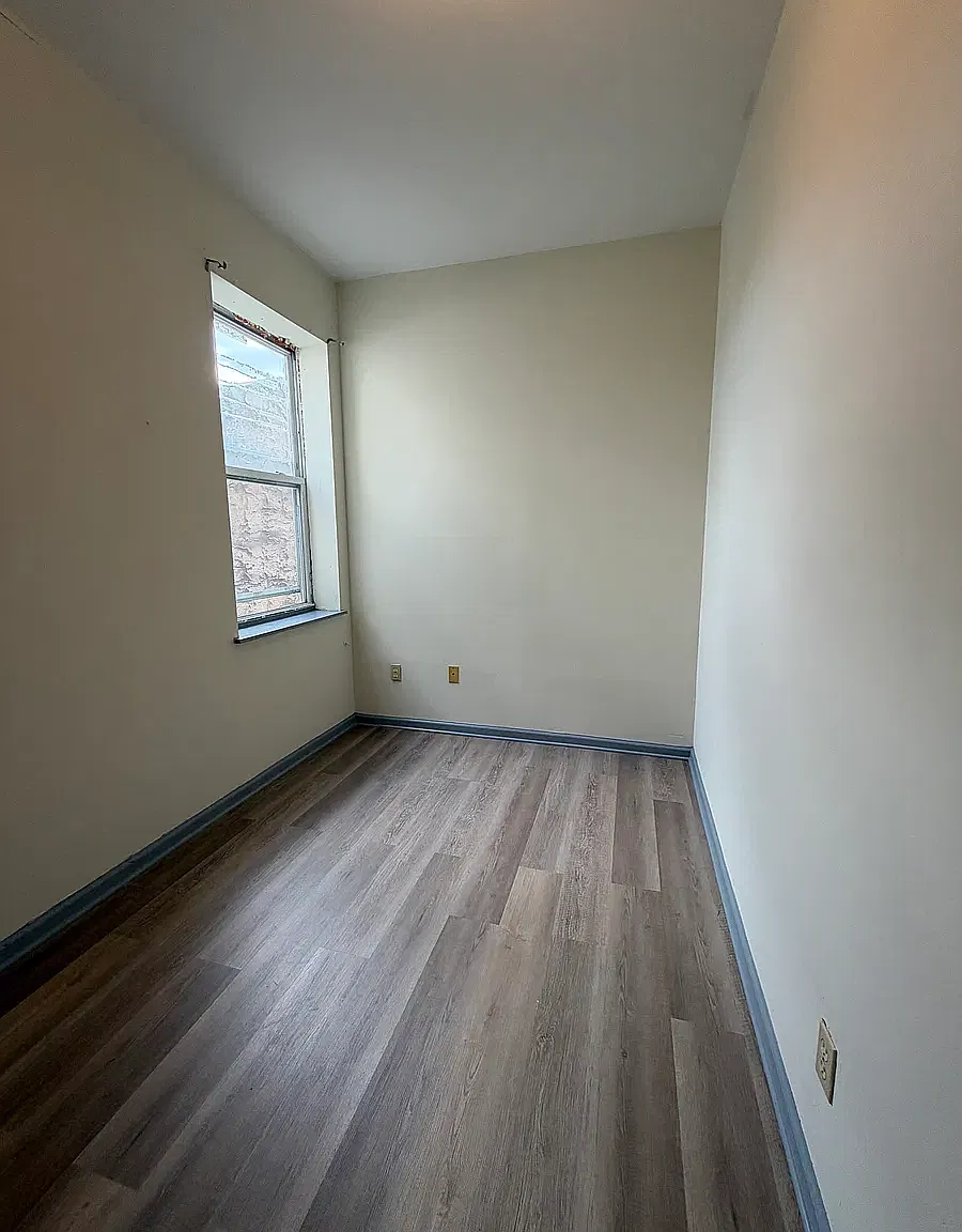 3 bed, 800 sqft, $1,400 — Photo 4