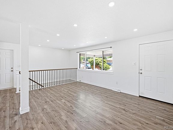 2nd image of 8325 Oakwood Street