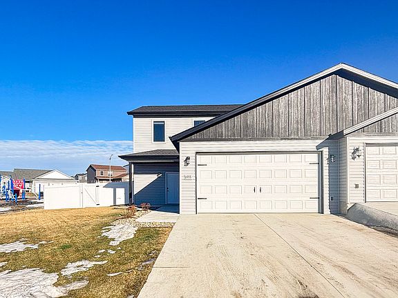 5th image of 6933 Butler Loop