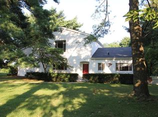 1252 Colonial Dr, Lexington, KY 40504