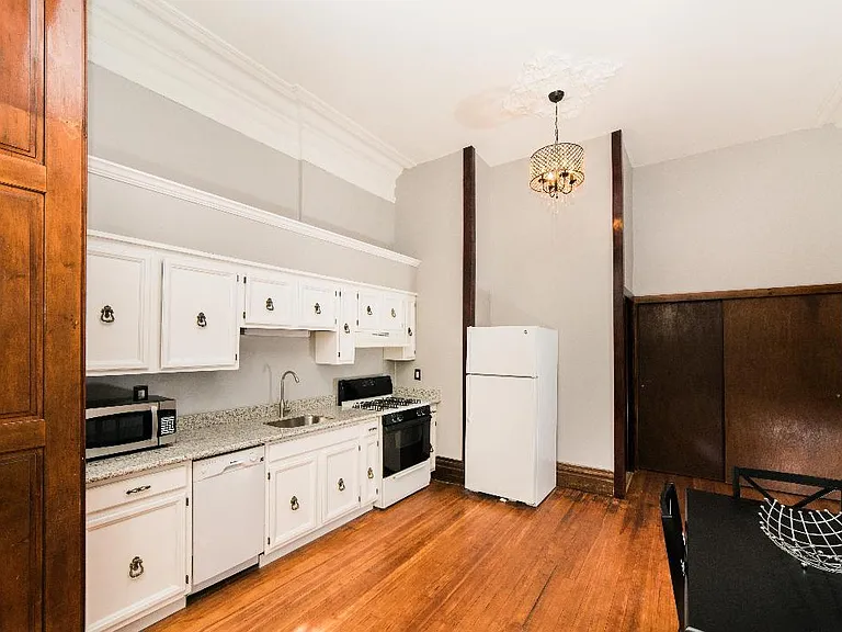 1814 Harpster St #1 — Photo 5
