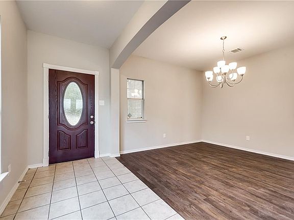 3rd image of 9001 Highland Orchard Dr