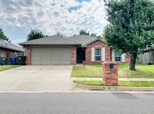 1116 Capitol Dr, Edmond, OK 73003