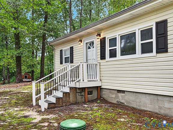 4th image of 11200 Chalkley Rd