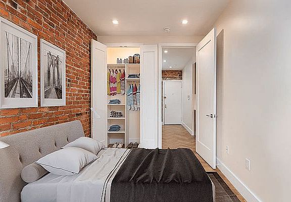 5th image of 921 Washington Ave APT 2G