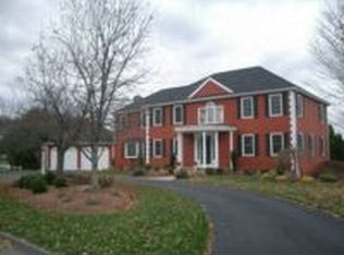 19 Mathieu Dr, Westborough, MA 01581