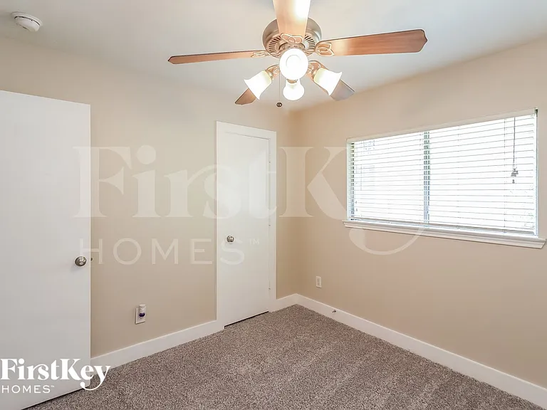 5043 Summit Lodge Dr — Photo 12
