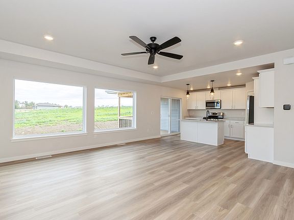 3rd image of 1005 Switchgrass Ln