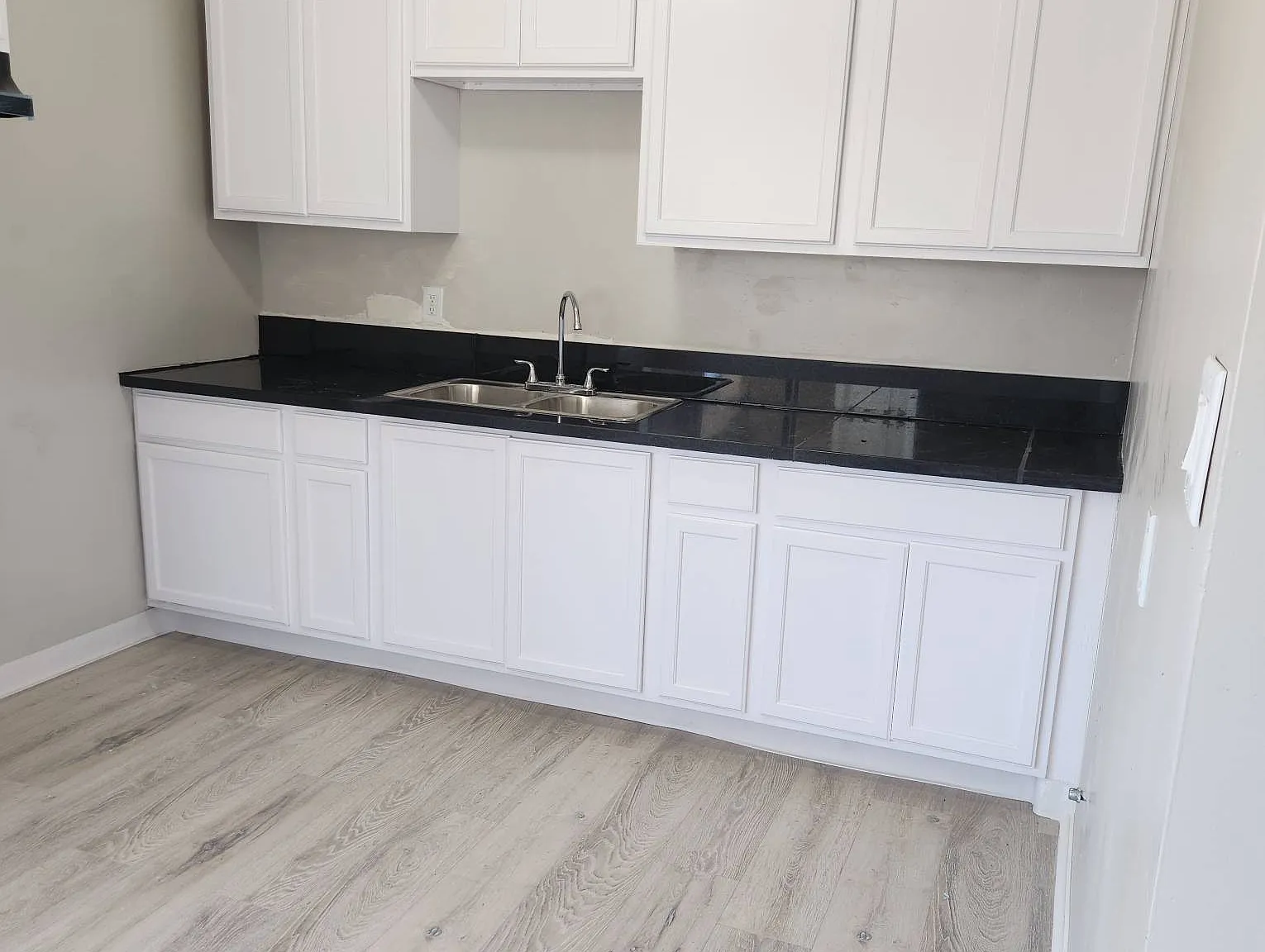 2 bed, $1,999 — Photo 3
