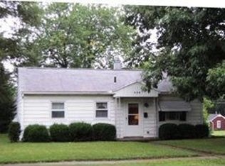 704 Kilbourne St, Bellevue, OH 44811