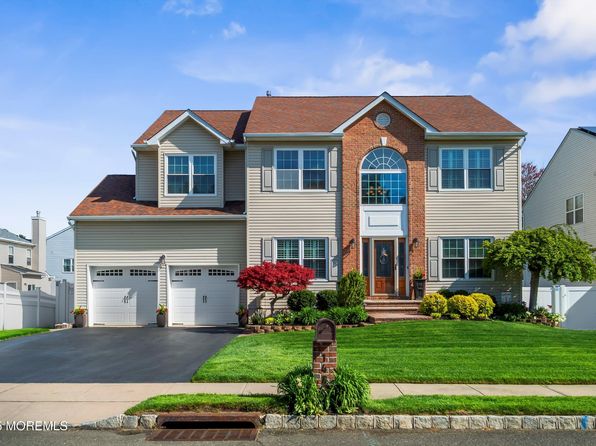 148 Manhattan Avenue, Bayville, NJ 08721