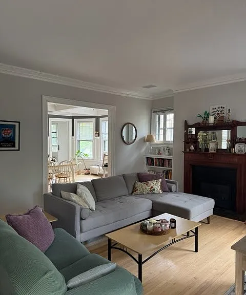 2729 Irving Ave S #2 — Photo 1