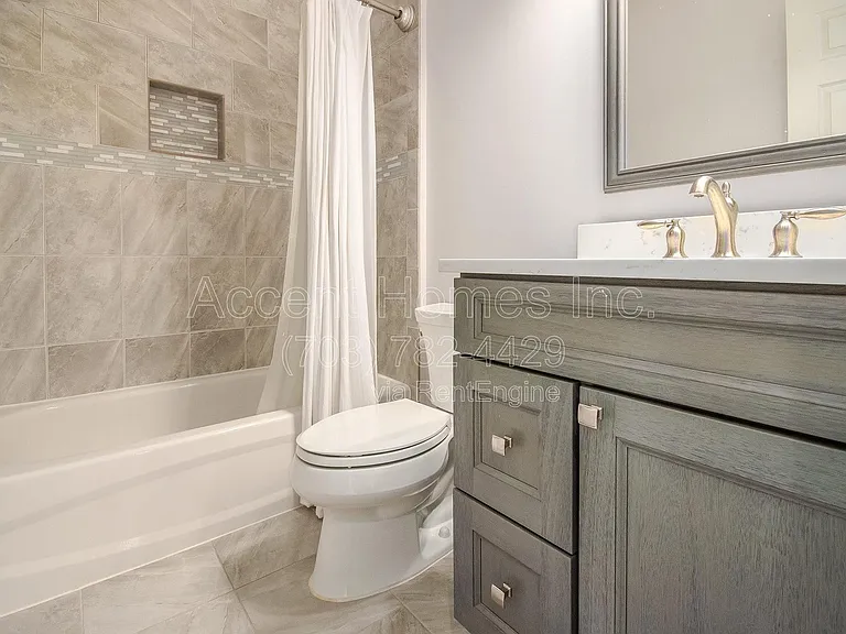 6450 Waterfield Rd — Photo 35