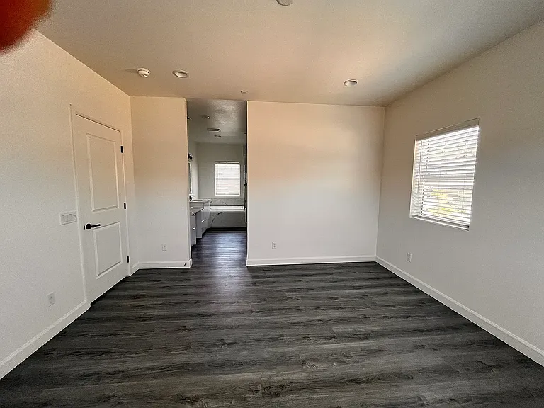 1356 Point Loma Pl — Photo 21
