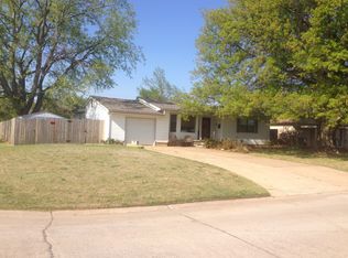 627 Highland Pkwy, Norman, OK 73069