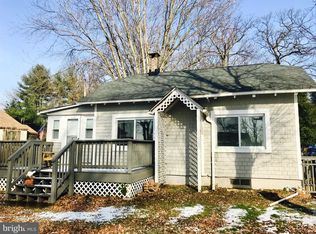 1132 Beech Dr, Baltimore, MD