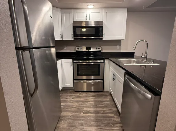 5360 Larkspur St #5360, Anchorage, AK 99507